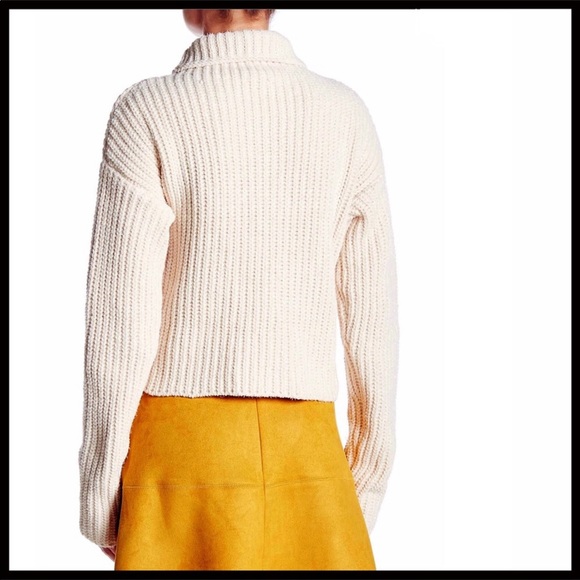 LUCY PARIS IVORY CHUNKY RIBBED TURTLENECK SWEATER - Picture 4 of 7